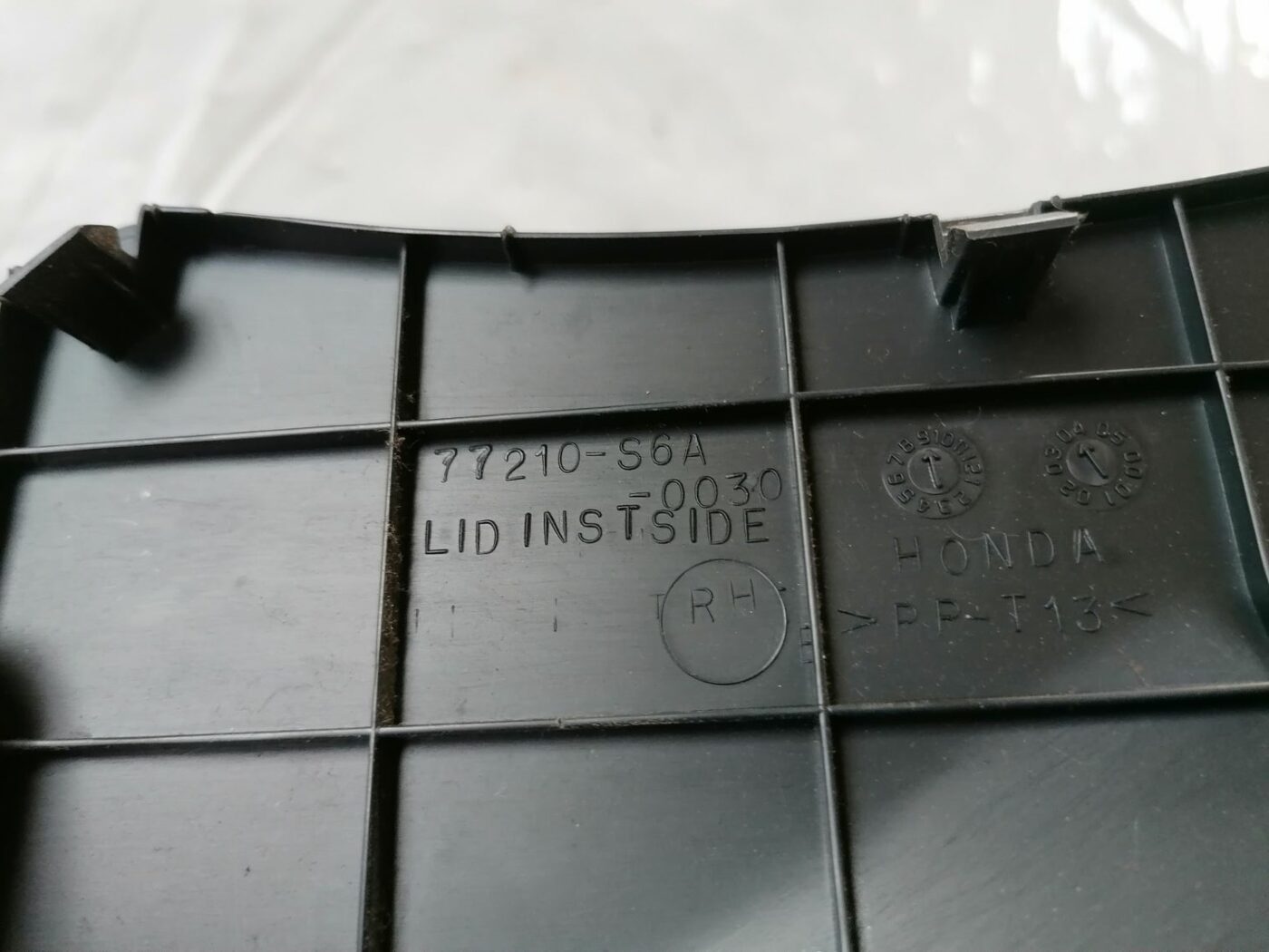 Mērinstrumentu paneļa sānu apdare priekš HONDA CIVIC 2004 4 Mērinstrumentu paneļa sānu apdare priekš HONDA CIVIC 2004