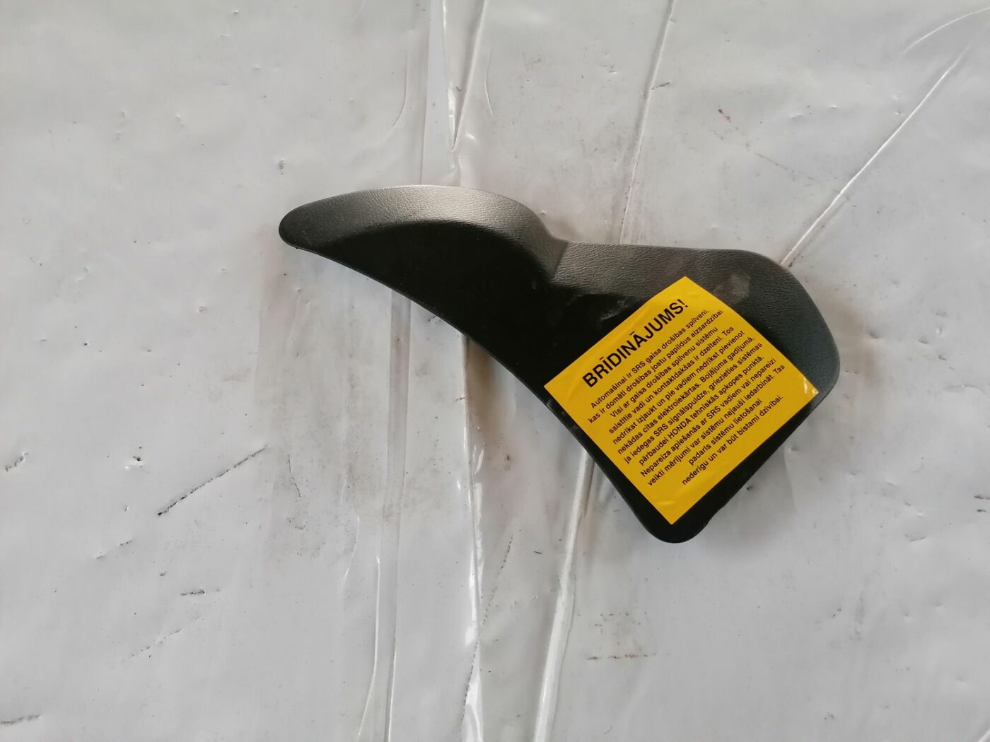 Mērinstrumentu paneļa sānu apdare priekš HONDA CIVIC 2004 2 Mērinstrumentu paneļa sānu apdare priekš HONDA CIVIC 2004