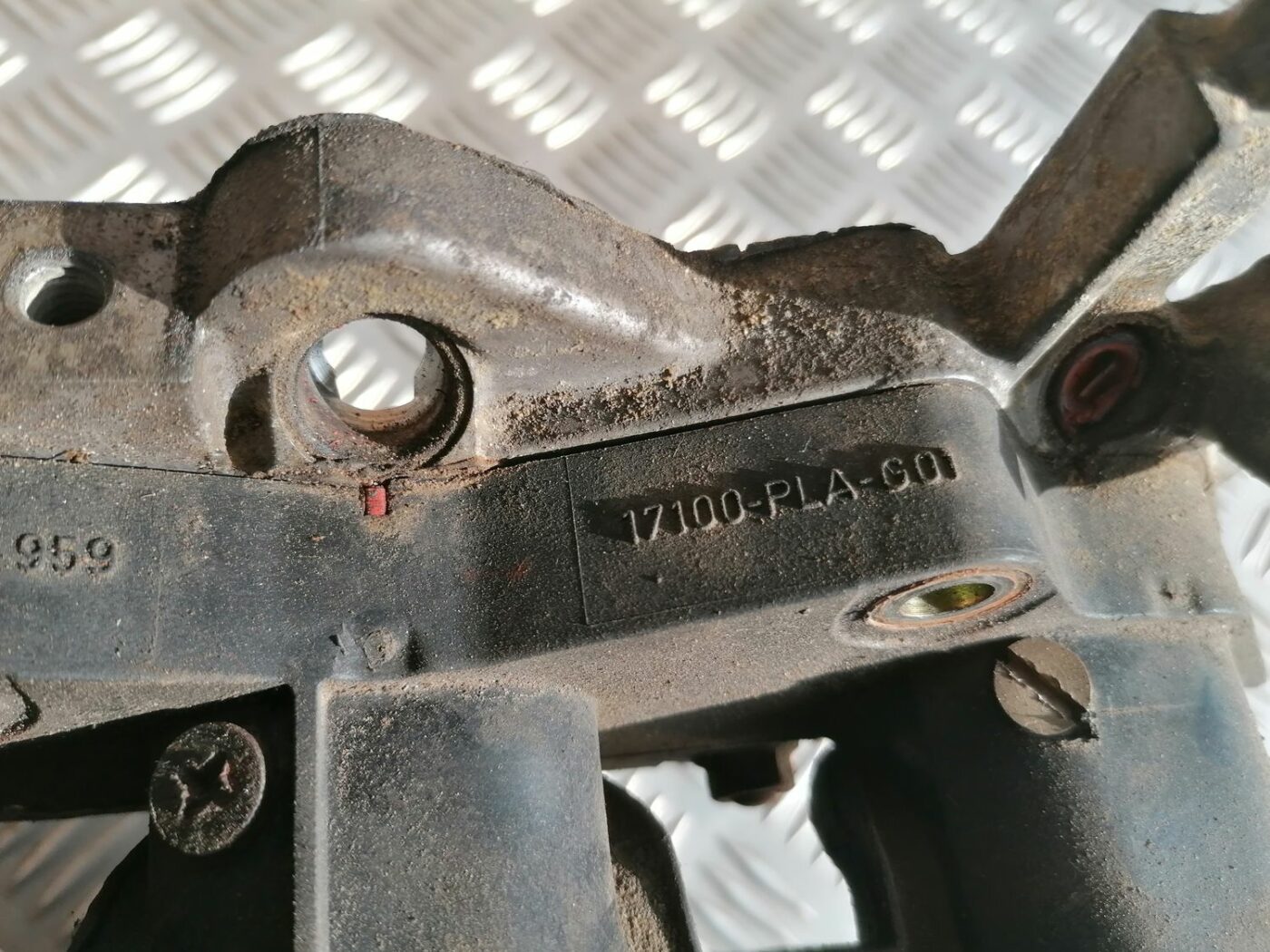 Ieplūdes kolektors priekš HONDA CIVIC 2004 7 Ieplūdes kolektors priekš HONDA CIVIC 2004