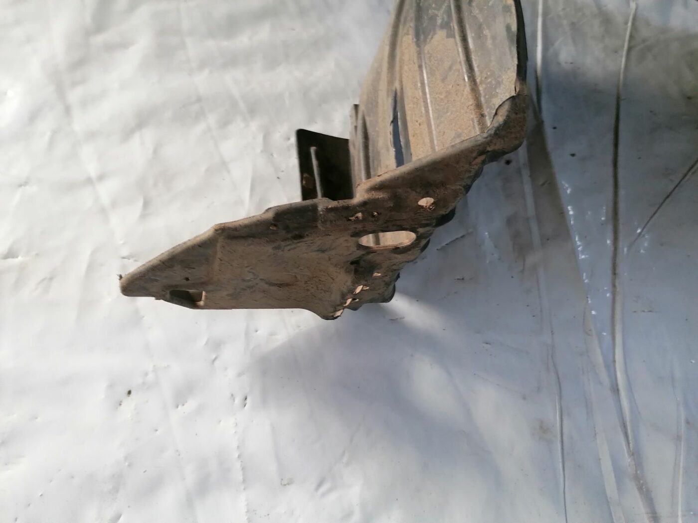 Priekšējais kreisais paspārns priekš HONDA CIVIC 2004 4 Priekšējais kreisais paspārns priekš HONDA CIVIC 2004