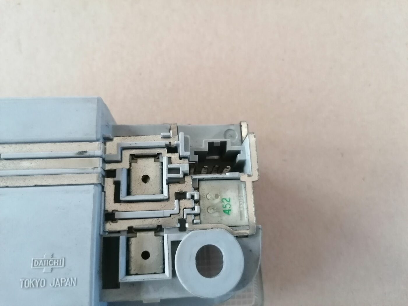 Jumta lūkas atvēršanas poga/rokturis/slēdzis priekš HONDA ACCORD 2003 SILVER 5 Jumta lūkas atvēršanas poga/rokturis/slēdzis priekš HONDA ACCORD 2003 SILVER