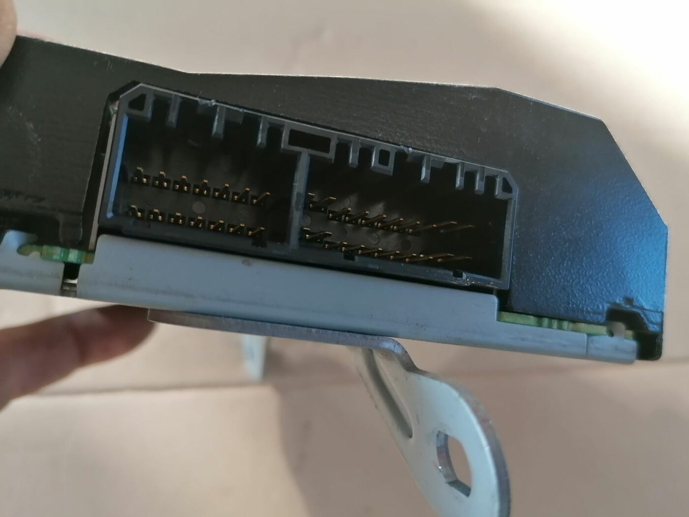 Audio pastiprinātāja bloks priekš HONDA ACCORD 2003 SILVER 4 Audio pastiprinātāja bloks priekš HONDA ACCORD 2003 SILVER