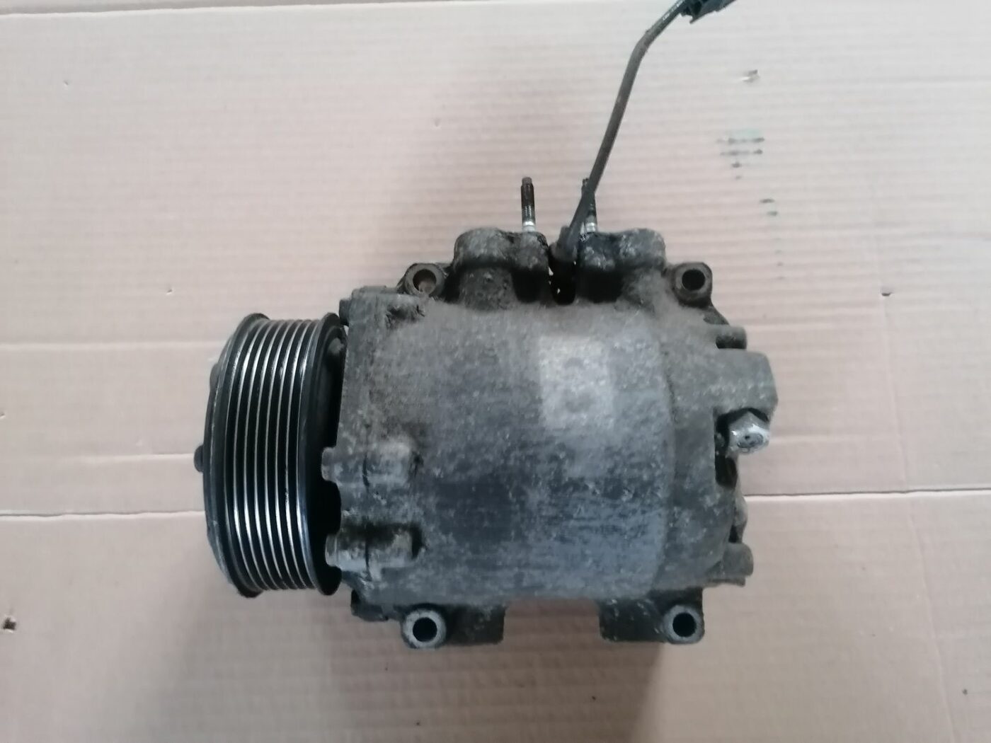 Gaisa kondicioniera kompresors priekš HONDA ACCORD 2003 SILVER 8 Gaisa kondicioniera kompresors priekš HONDA ACCORD 2003 SILVER