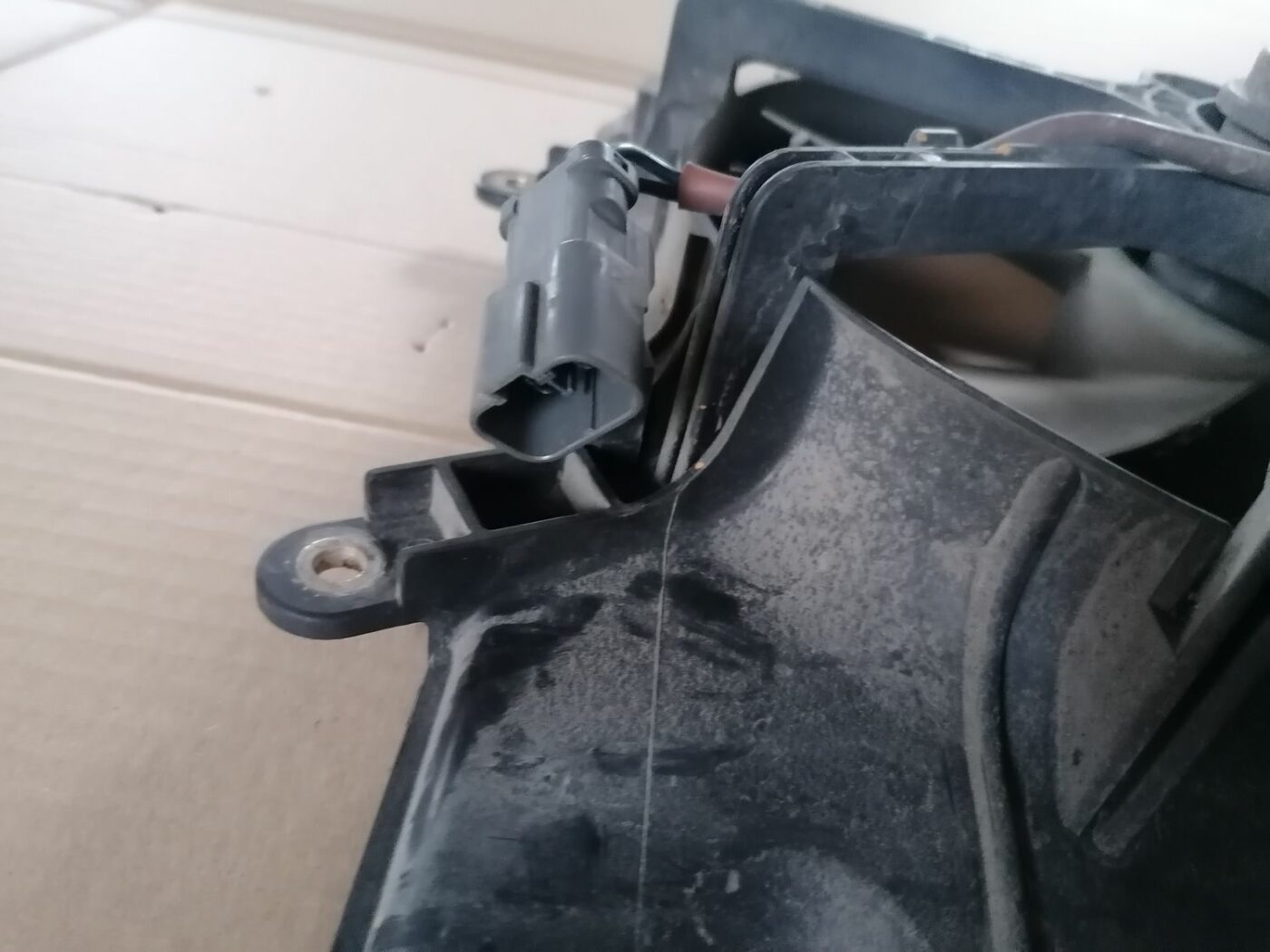 Dzesēšanas radiatora ventilators priekš HONDA ACCORD 2003 SILVER 7 Dzesēšanas radiatora ventilators priekš HONDA ACCORD 2003 SILVER