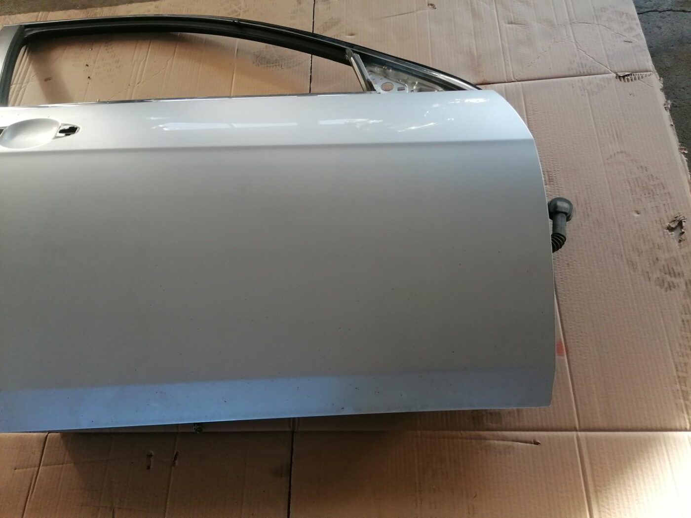 Priekšējās labās durvis priekš HONDA ACCORD 2003 SILVER 9 Priekšējās labās durvis priekš HONDA ACCORD 2003 SILVER