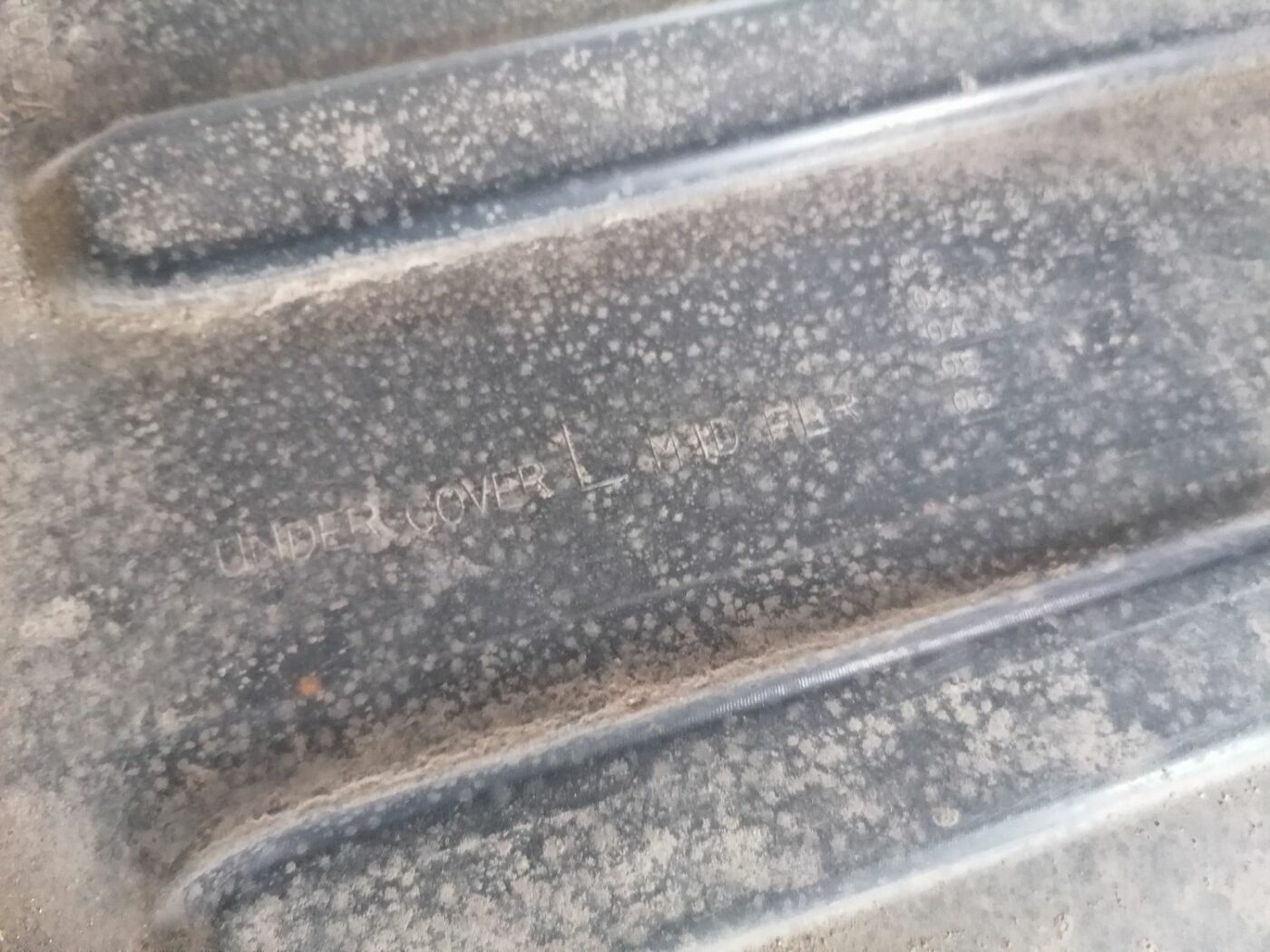 Dzinēja aizsargs priekš HONDA ACCORD 2003 SILVER 3 Dzinēja aizsargs priekš HONDA ACCORD 2003 SILVER