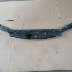 Priekšējā radiatora rāmja augšēja daļa priekš HONDA ACCORD 2003 SILVER