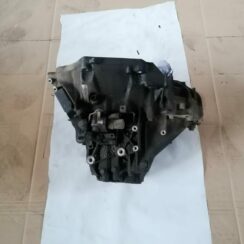 Mehāniska pārnesumkārba priekš HONDA ACCORD 2003 SILVER