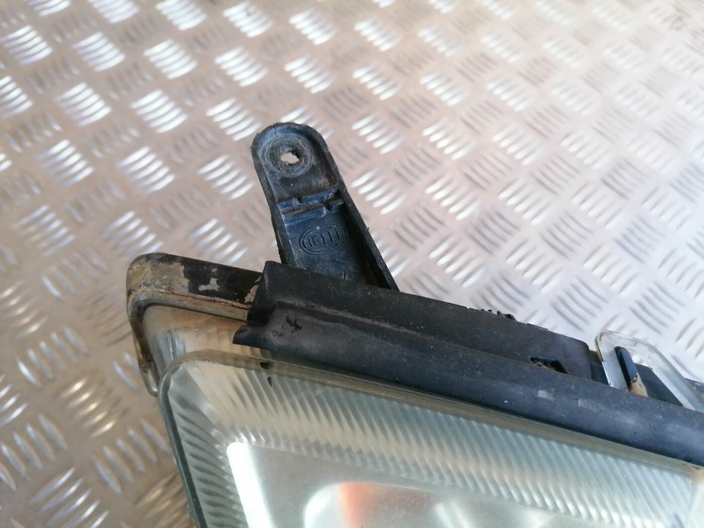 Priekšējais labais lukturis priekš OPEL VECTRA C 2002 8 Priekšējais labais lukturis priekš OPEL VECTRA C 2002