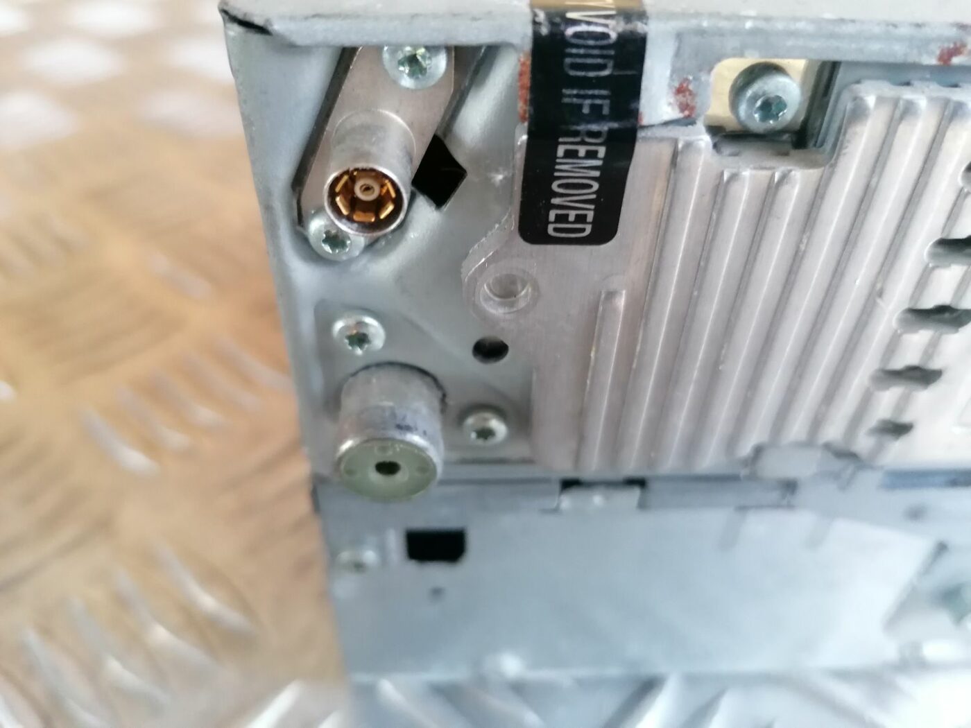 CD/DVD/Navigācijas bloks priekš OPEL VECTRA C 2002 4 CD/DVD/Navigācijas bloks priekš OPEL VECTRA C 2002