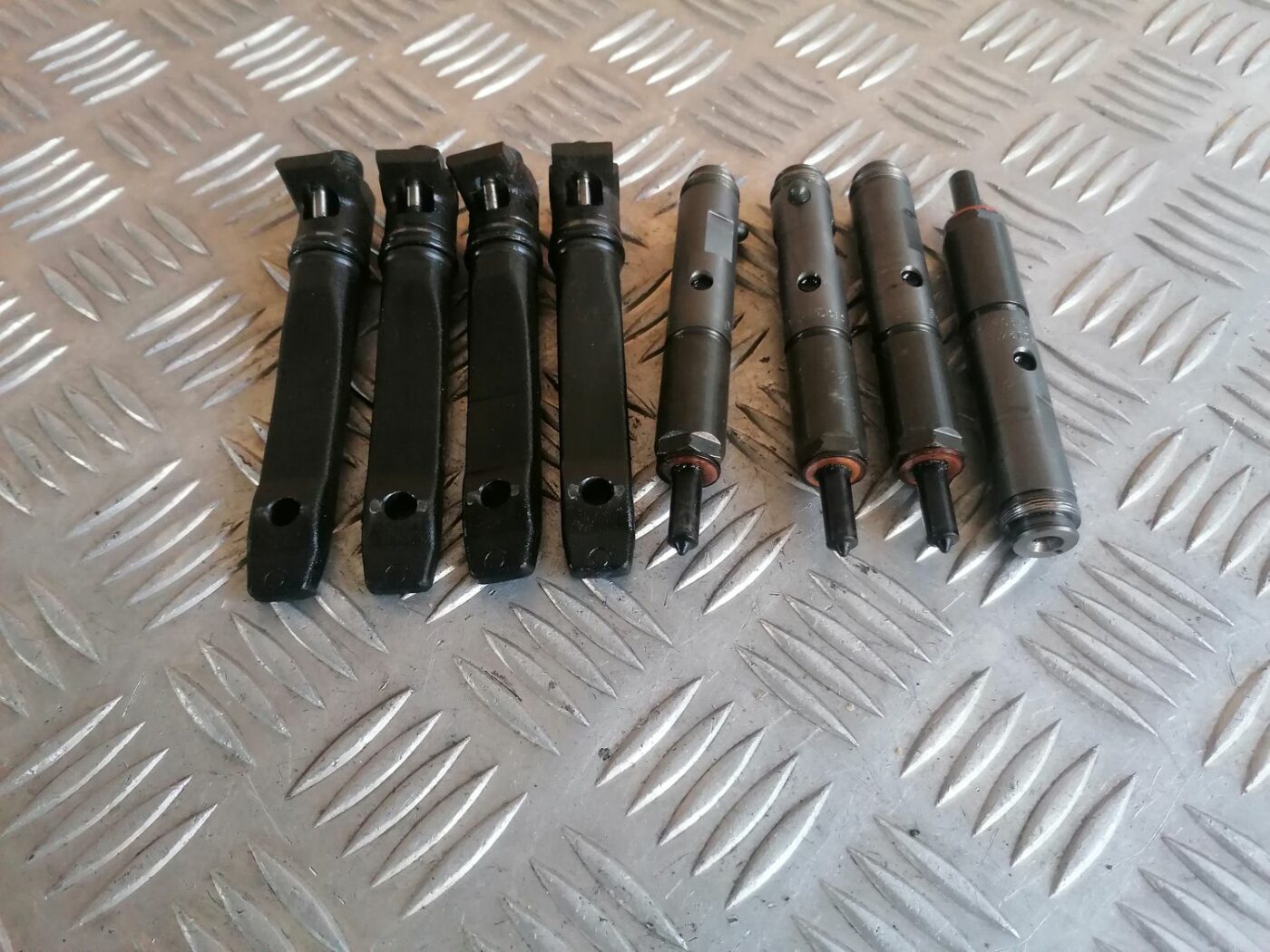 Degvielas smidzinātājs priekš OPEL VECTRA C 2002 7 Degvielas smidzinātājs priekš OPEL VECTRA C 2002