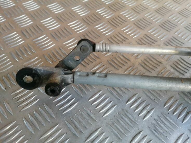 Vējstikla tīrīšanas mehānisms priekš OPEL VECTRA C 2002