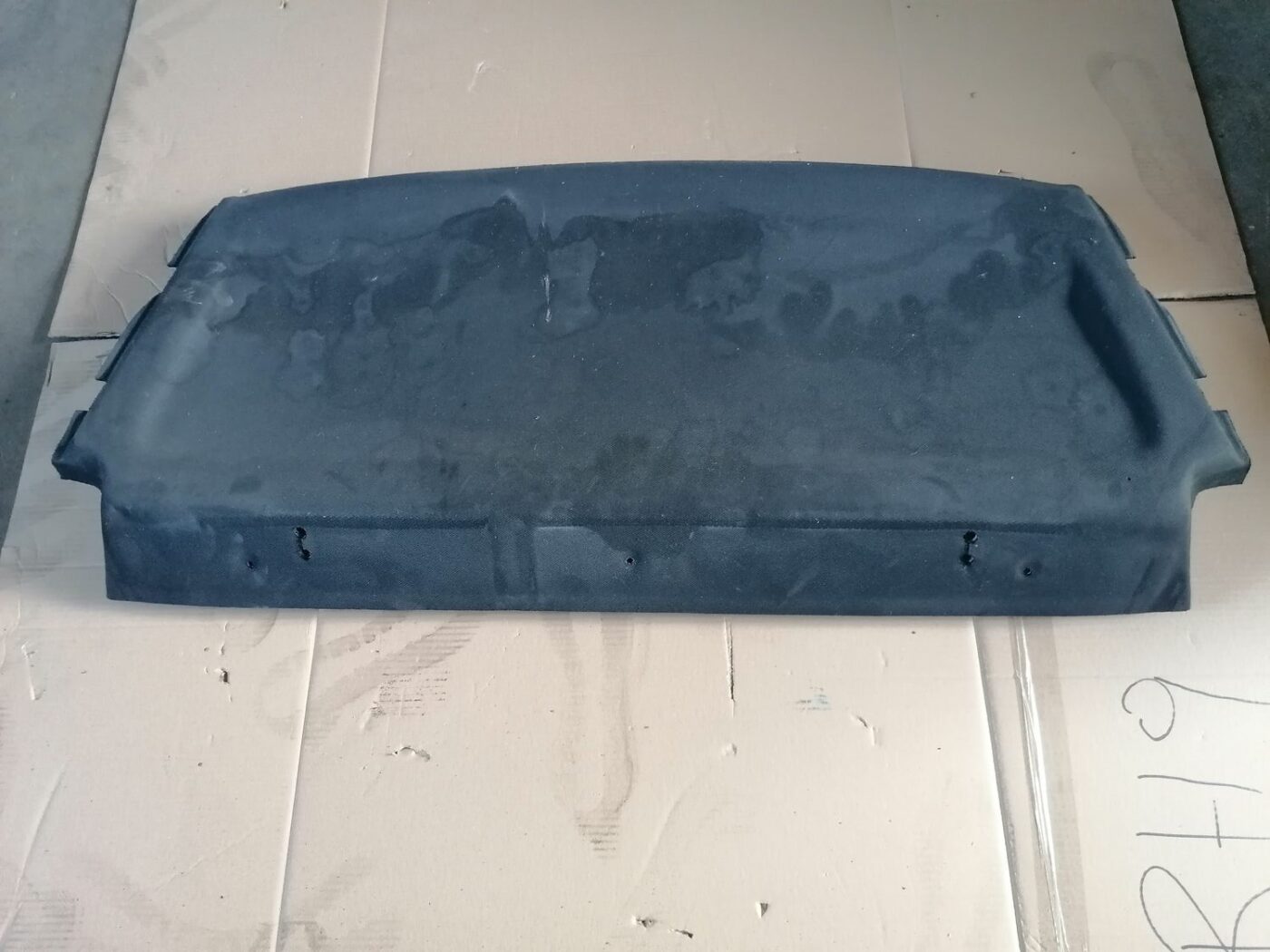 Bagāžnieka nodalījuma plaukts priekš OPEL VECTRA C 2002 1 Bagāžnieka nodalījuma plaukts priekš OPEL VECTRA C 2002