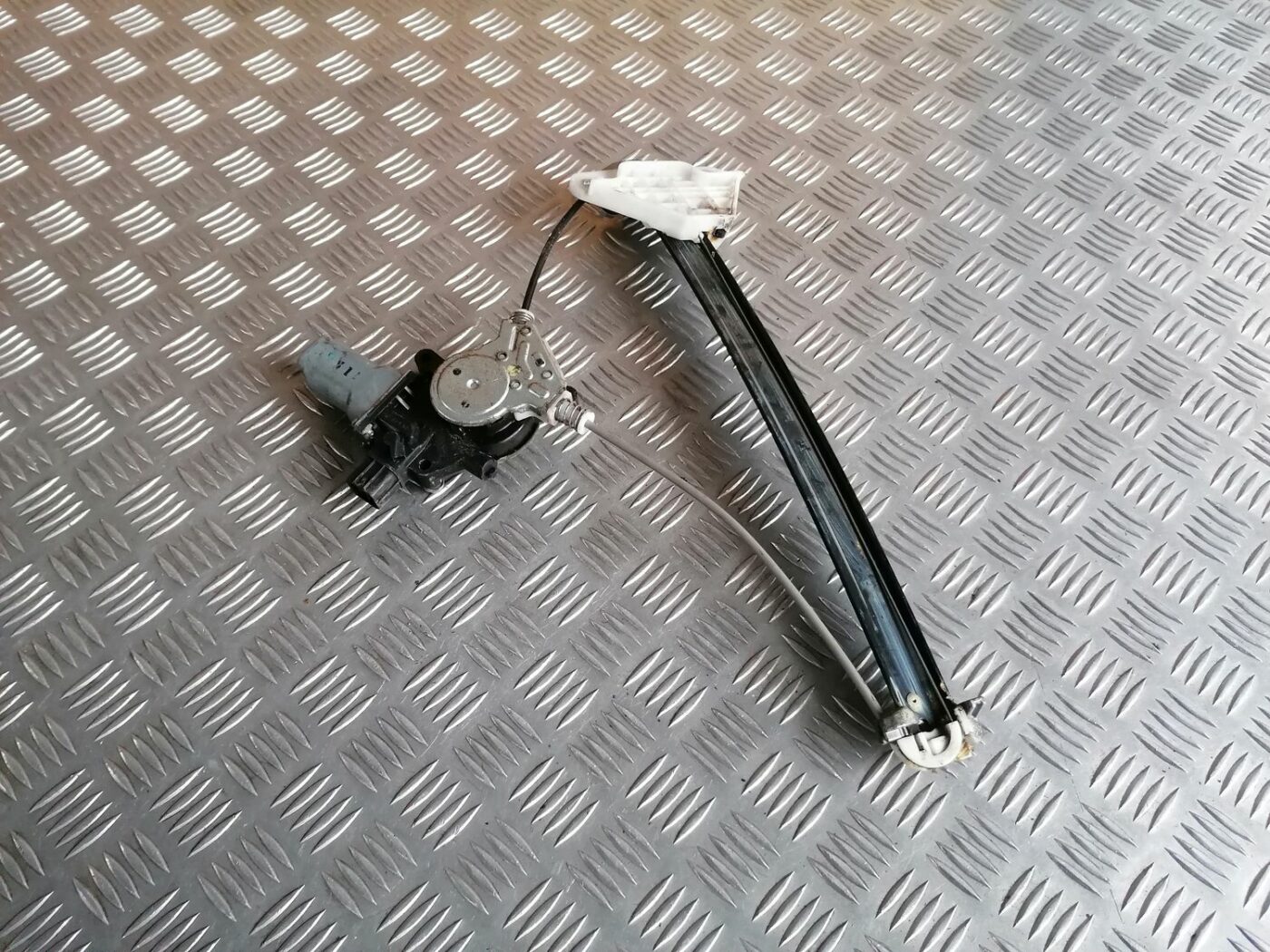 Stikla pacelšanas mehānisms aizmugurējais kreisais priekš HONDA ACCORD 2008 5 Stikla pacelšanas mehānisms aizmugurējais kreisais priekš HONDA ACCORD 2008