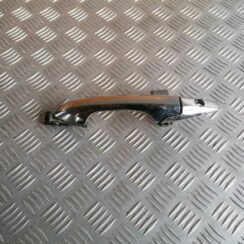 Priekšējāis kreisais durvju rokturis priekš HONDA ACCORD 2008