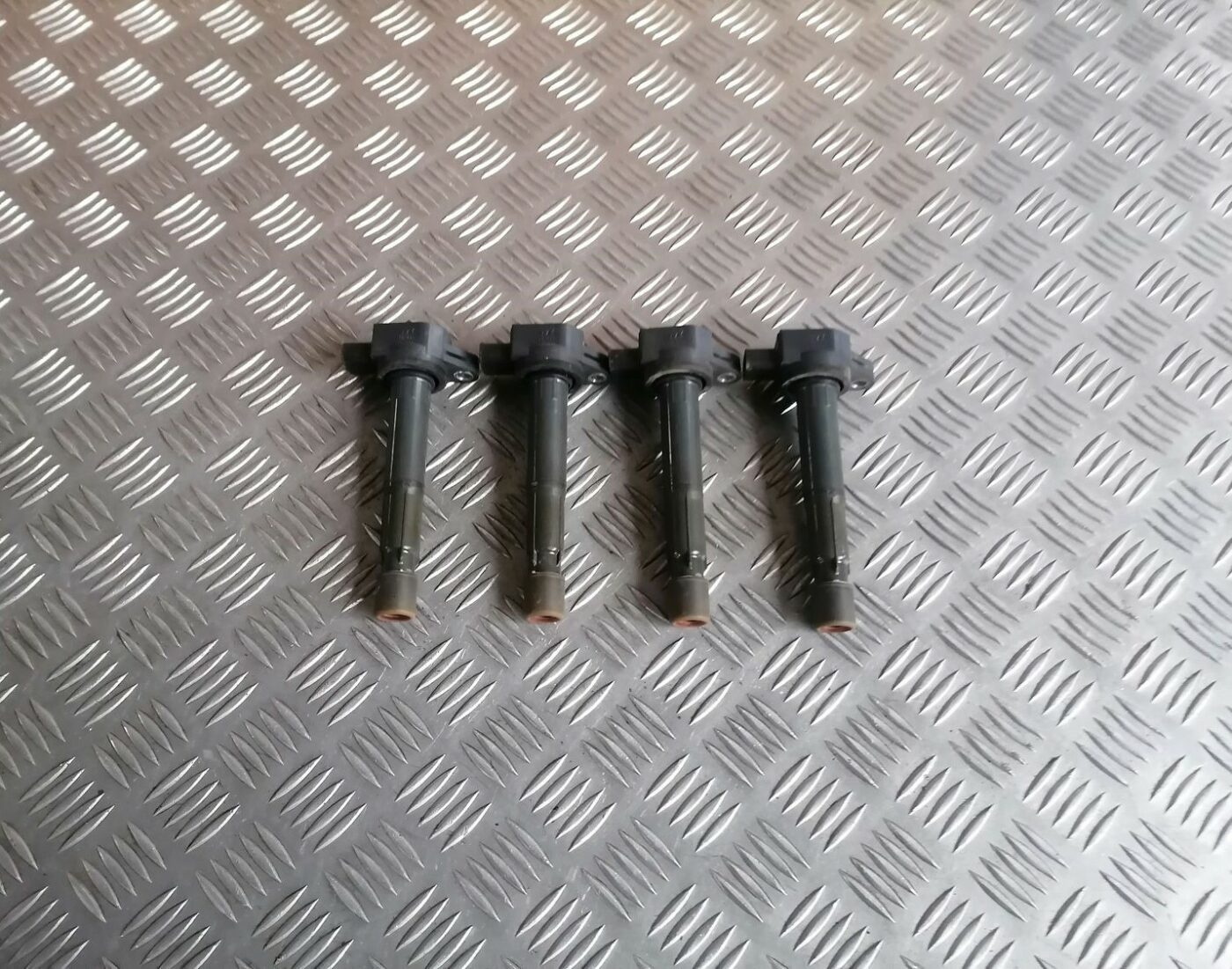 Augstsprieguma spole priekš HONDA ACCORD 2008 4 Augstsprieguma spole priekš HONDA ACCORD 2008