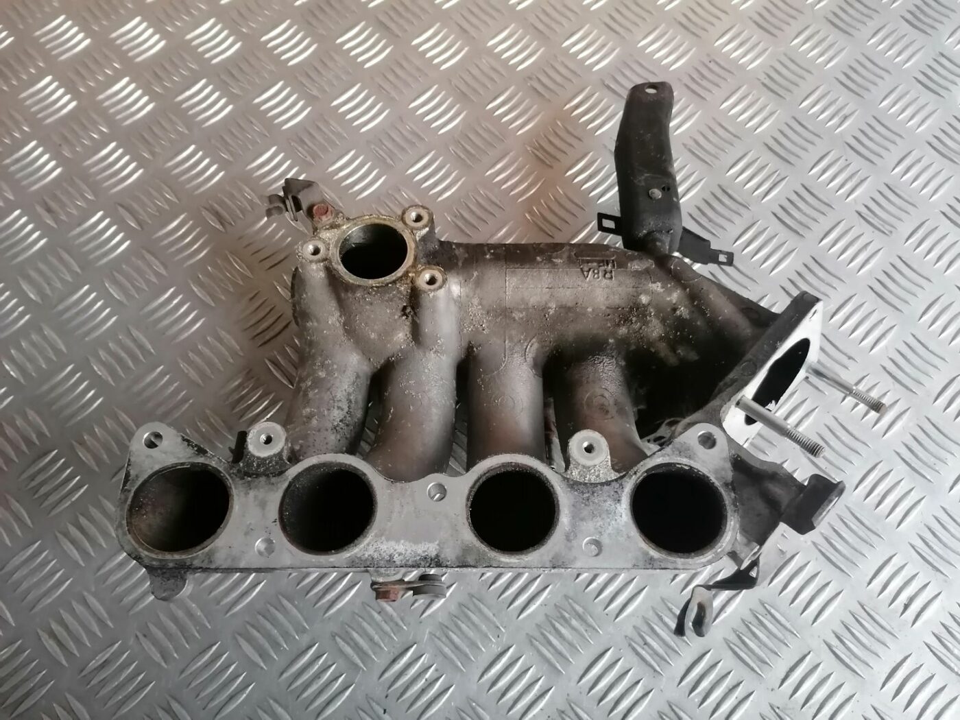 Ieplūdes kolektors priekš HONDA ACCORD 2008 6 Ieplūdes kolektors priekš HONDA ACCORD 2008