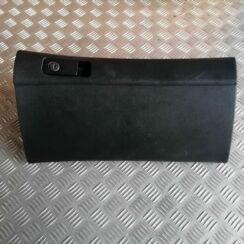 Mantu glabāšanas nodalījums pasažiera pusē priekš HONDA ACCORD 2008