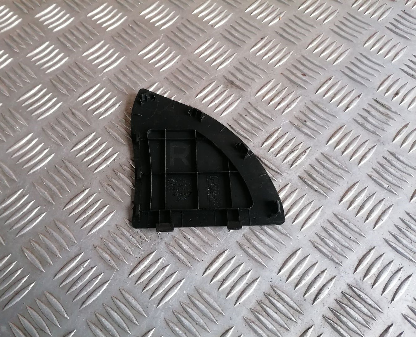 Mērinstrumentu paneļa sānu apdare priekš HONDA ACCORD 2008 4 Mērinstrumentu paneļa sānu apdare priekš HONDA ACCORD 2008