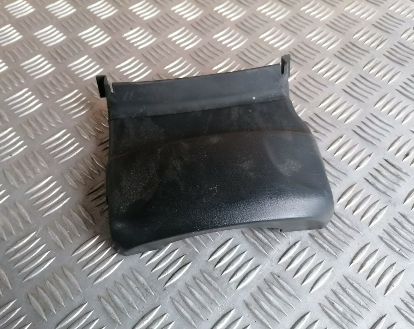 Stūres statnes putekļu aizsargs (salonā) priekš HONDA ACCORD 2008 2 Stūres statnes putekļu aizsargs (salonā) priekš HONDA ACCORD 2008