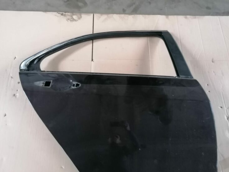 Aizmugurējās labās durvis priekš HONDA ACCORD 2008