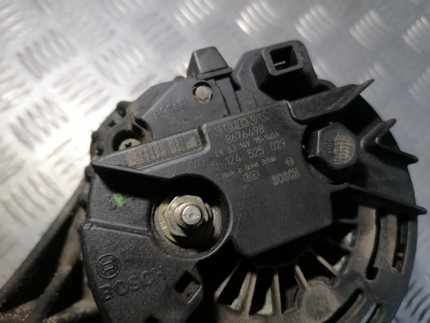 Ģenerators priekš VOLVO S60 2004 5 Ģenerators priekš VOLVO S60 2004