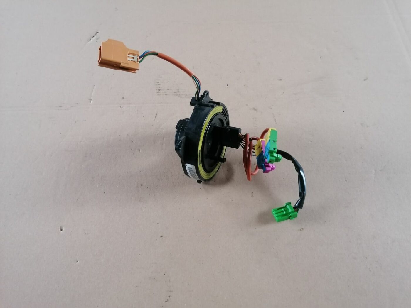 Drošības spilvena slīdgredzens priekš VOLVO S60 2004 3 Drošības spilvena slīdgredzens priekš VOLVO S60 2004