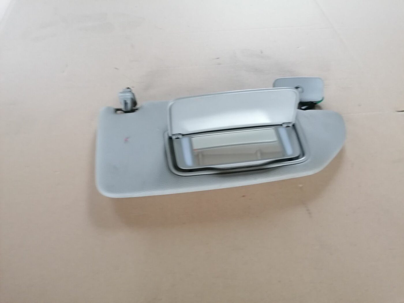 Saules aizsargs priekš VOLVO S60 2004 2 Saules aizsargs priekš VOLVO S60 2004