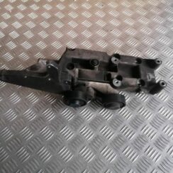 Dzinēja kronšteins priekš VOLVO S60 2004