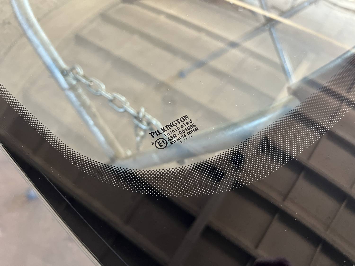 Vējstikls priekš AUDI A6 AVANT 2006 S-LINE 6 Vējstikls priekš AUDI A6 AVANT 2006 S-LINE