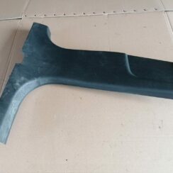 Vidējas salona statnes apdare priekš SKODA YETI 2012