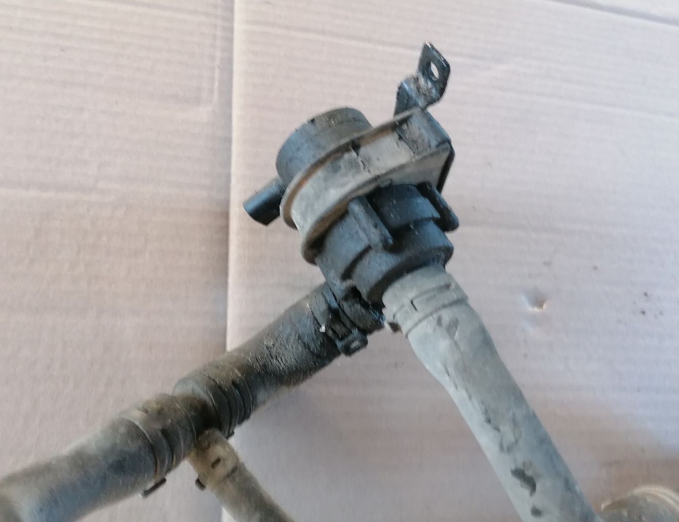 Dzesēšanas caurules priekš SKODA YETI 2012 6 Dzesēšanas caurules priekš SKODA YETI 2012