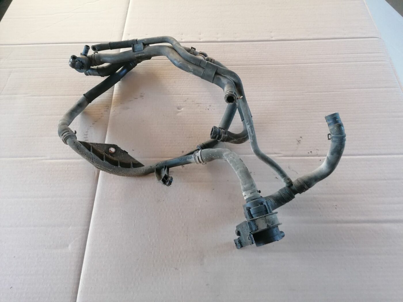 Dzesēšanas caurules priekš SKODA YETI 2012 3 Dzesēšanas caurules priekš SKODA YETI 2012