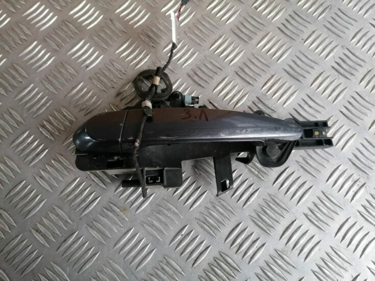 Aizmugurējais kreisais durvju rokturis priekš BMW 1 E87 2007 GRAPHITE