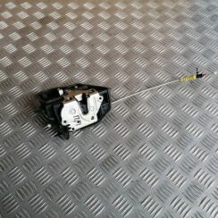 Priekšējo labo durvju slēdzene priekš BMW 1 E87 2007 GRAPHITE