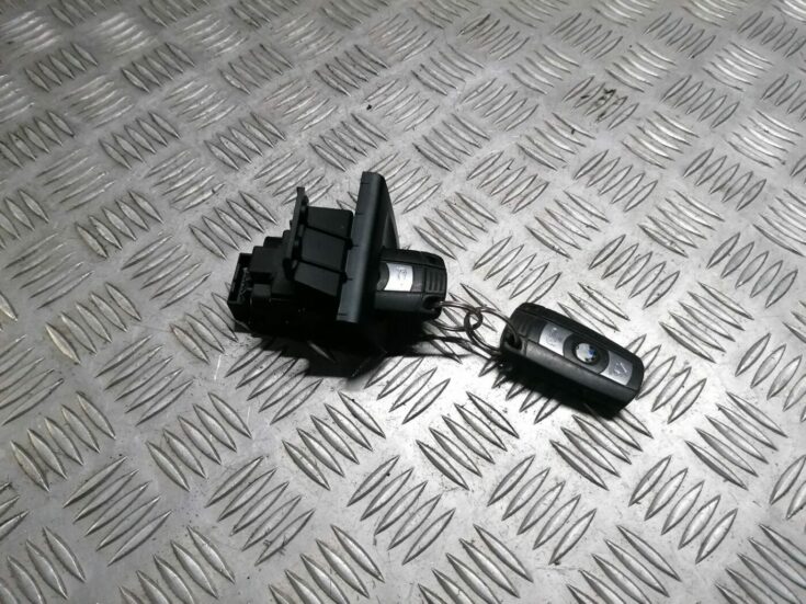 Aizdedzes slēdzene priekš BMW 1 E87 2007 GRAPHITE
