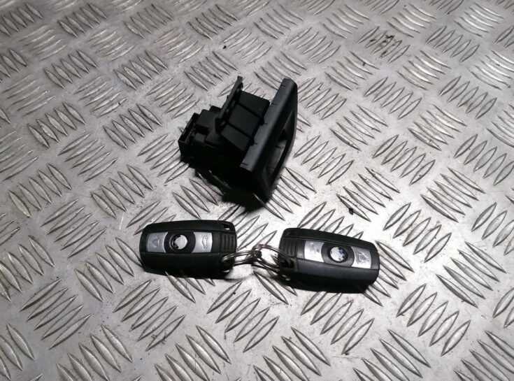 Aizdedzes slēdzene priekš BMW 1 E87 2007 GRAPHITE