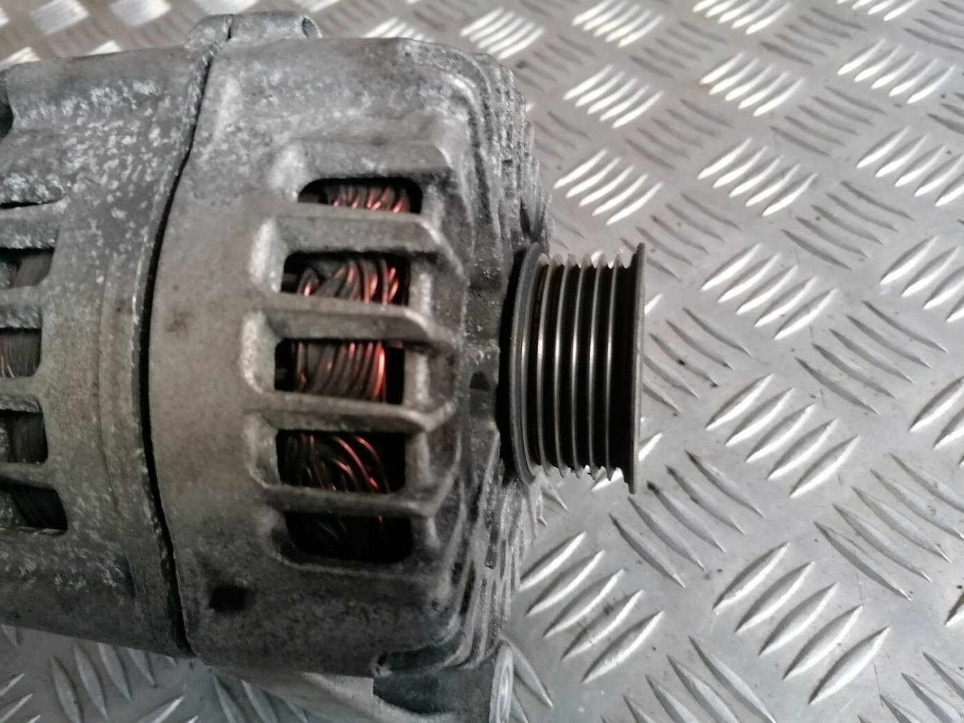 Ģenerators priekš BMW 1 E87 2007 GRAPHITE 7 Ģenerators priekš BMW 1 E87 2007 GRAPHITE