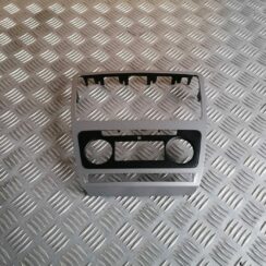 Mērinstrumentu paneļa dekoratīvais rāmis priekš SKODA OCTAVIA 2012