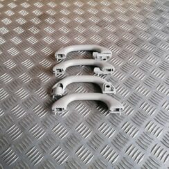 Salona rokturis griestos priekš SKODA OCTAVIA 2012