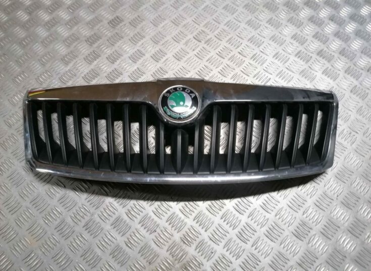 Pārsega reste priekš SKODA OCTAVIA 2012