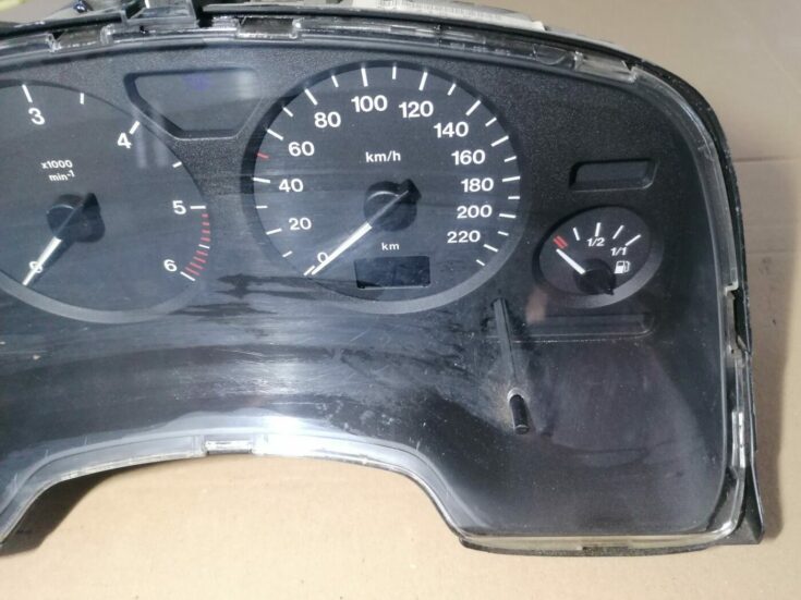 Spidometrs priekš OPEL ZAFIRA 2002