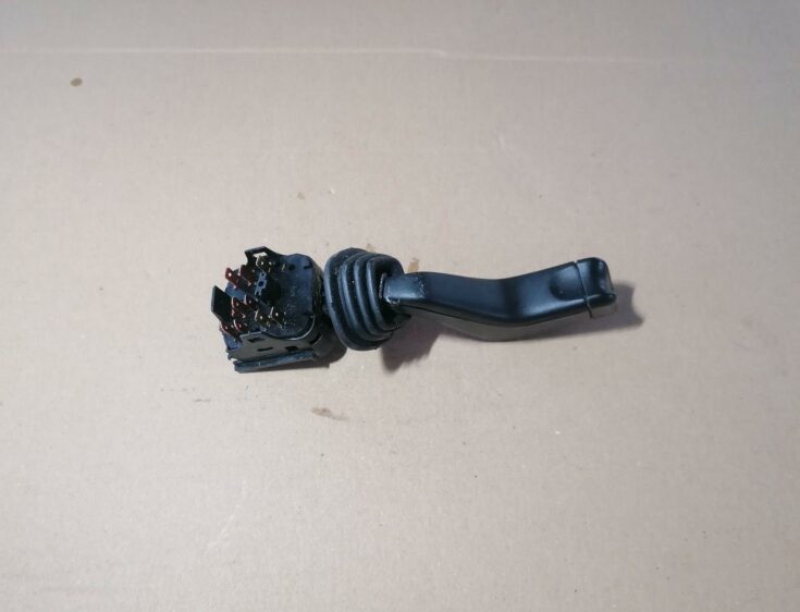 Stikla tīrītāja slēdzis priekš OPEL ZAFIRA 2002