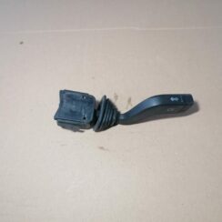 Pagrieziena rādītāju slēdzis priekš OPEL ZAFIRA 2002