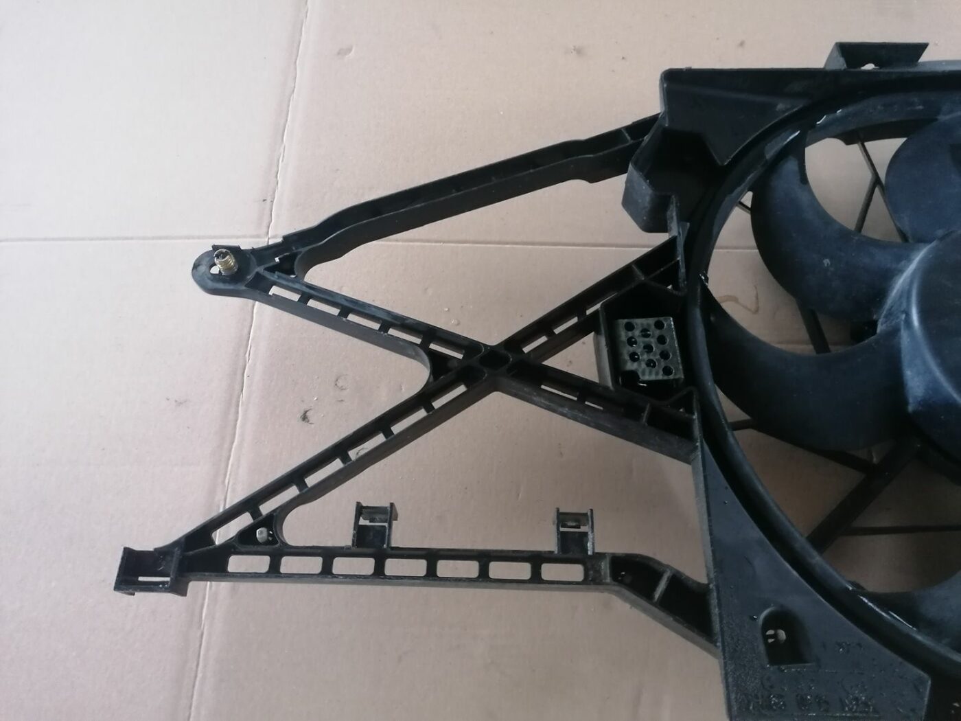 Dzesēšanas radiatora ventilators priekš OPEL ZAFIRA 2002 6 Dzesēšanas radiatora ventilators priekš OPEL ZAFIRA 2002