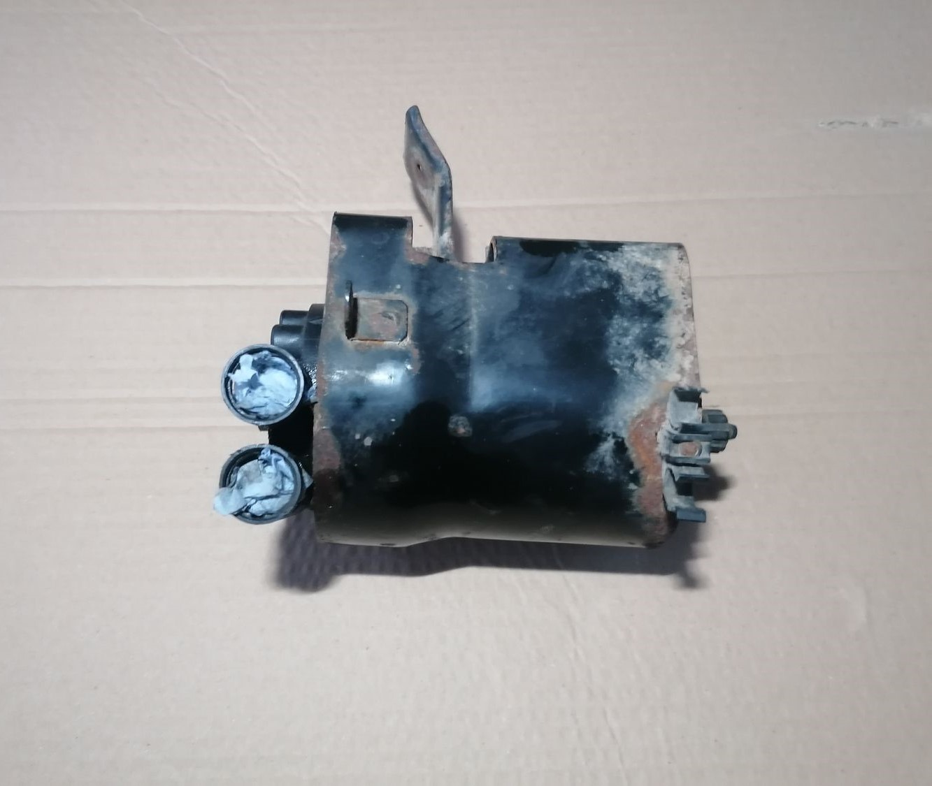 Degvielas filtra korpuss priekš OPEL ZAFIRA 2002 4 Degvielas filtra korpuss priekš OPEL ZAFIRA 2002