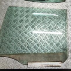 Aizmugurējo kreiso durvju stikls priekš OPEL ZAFIRA 2002