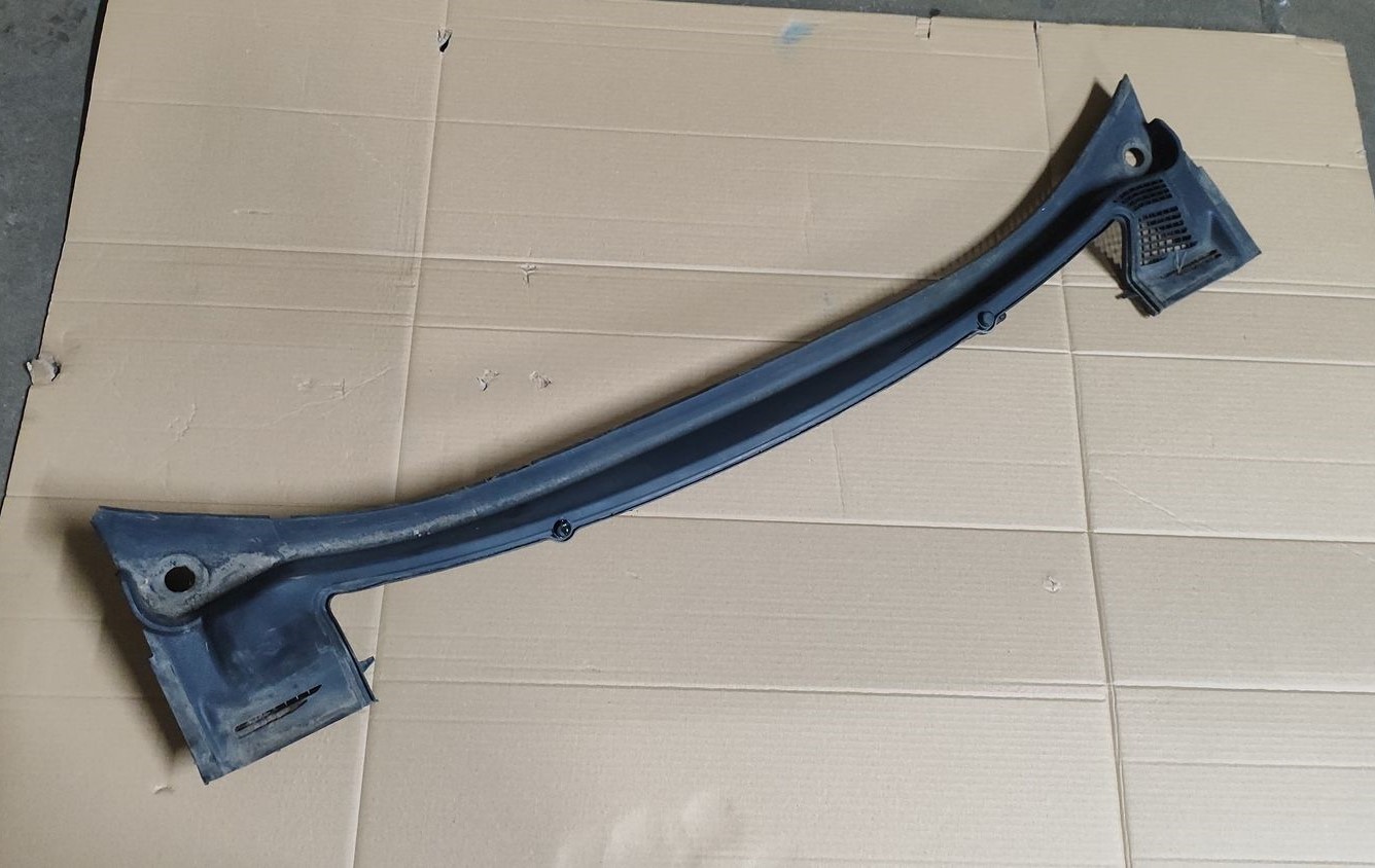 Vējstikla uzlikas (deflektora) režģis priekš OPEL ZAFIRA 2002 1 Vējstikla uzlikas (deflektora) režģis priekš OPEL ZAFIRA 2002