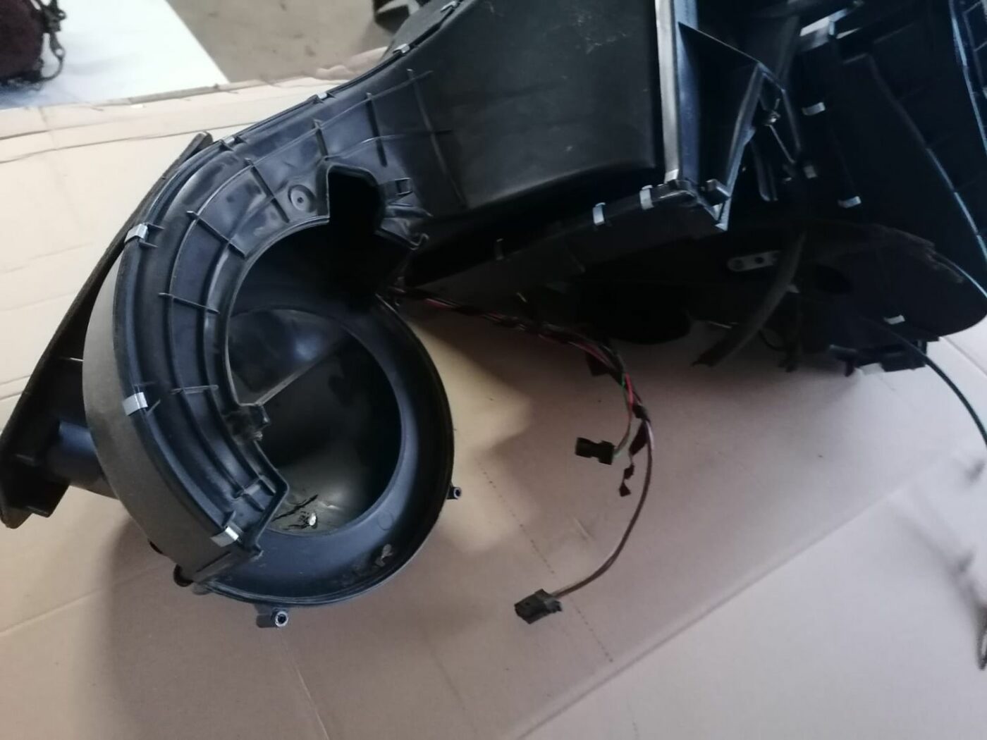 Salona sildītājs priekš OPEL ZAFIRA 2002 3 Salona sildītājs priekš OPEL ZAFIRA 2002