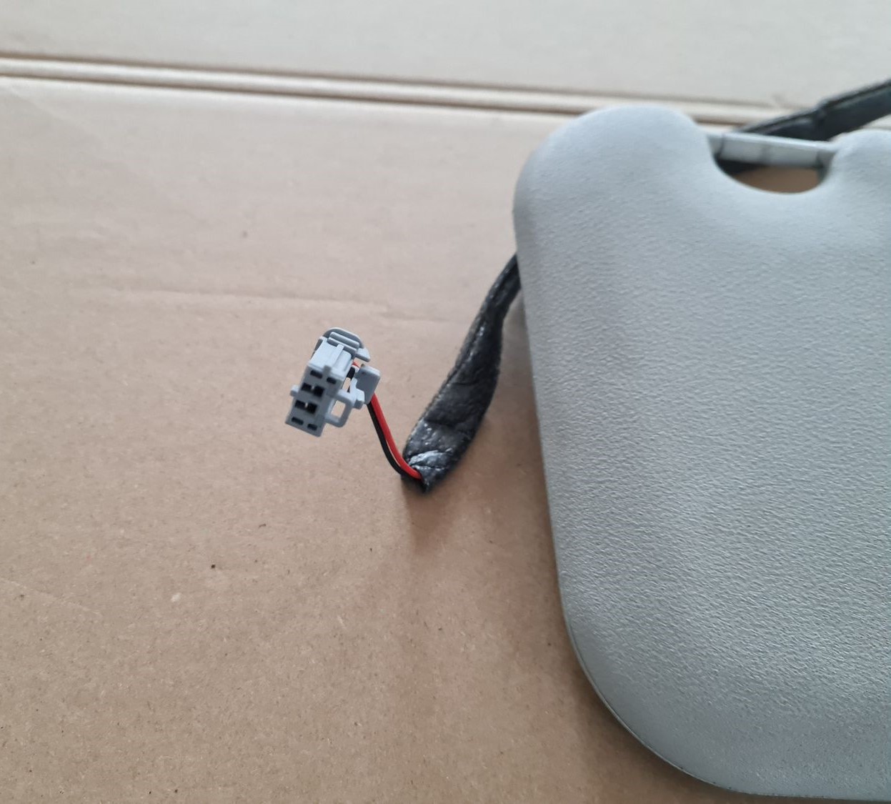 Saules aizsargs priekš PEUGEOT 307 2003 4 Saules aizsargs priekš PEUGEOT 307 2003